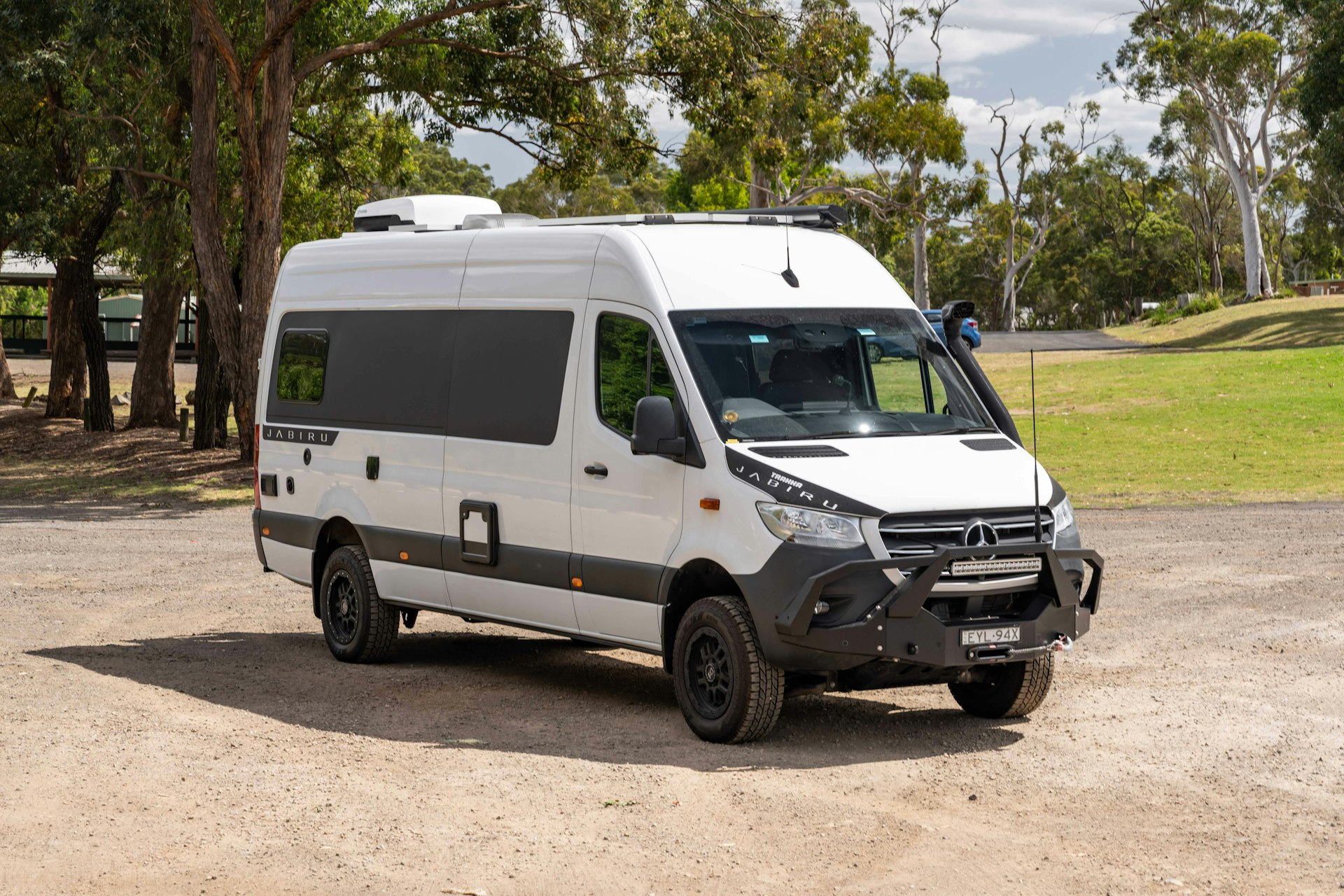 Mercedes-Benz Sprinter 418 CDI Trakka Jabiru 4x4