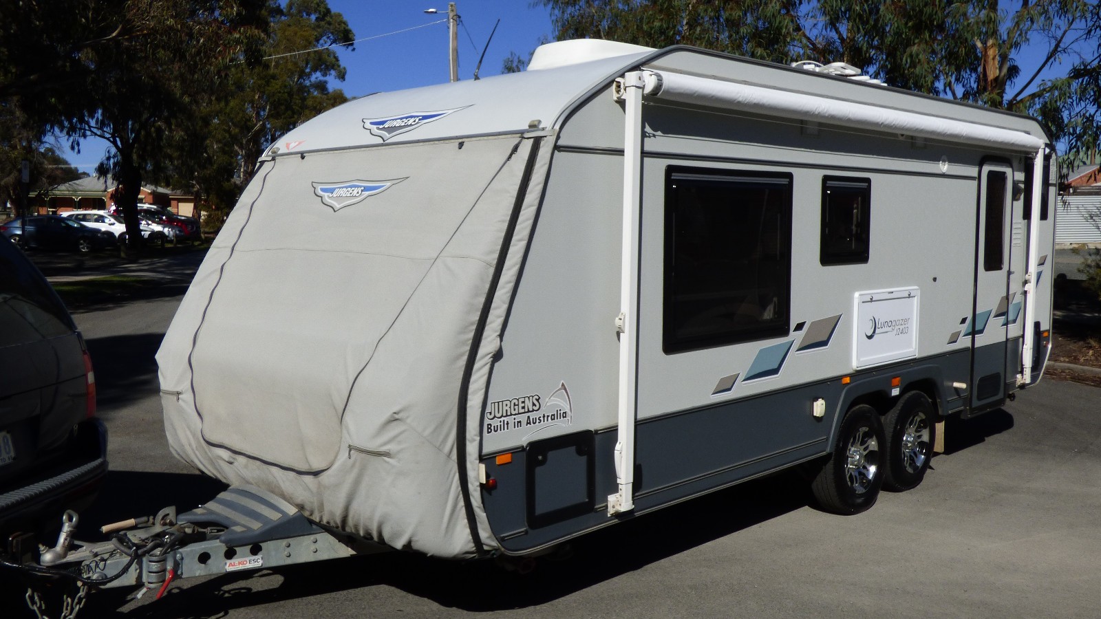 Jurgens Caravan J2403 20ft Lunagaze